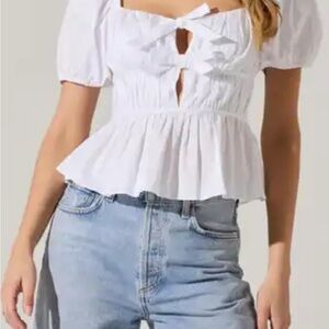 $55 ASTR the Label White Puff Sleeve Top, Peplum